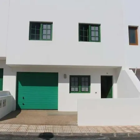 La Caleta Sleeps 6 Wifi Apartamento *