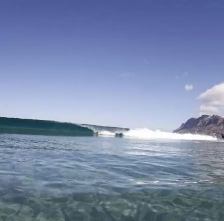 La Caleta Sleeps 6 Wifi