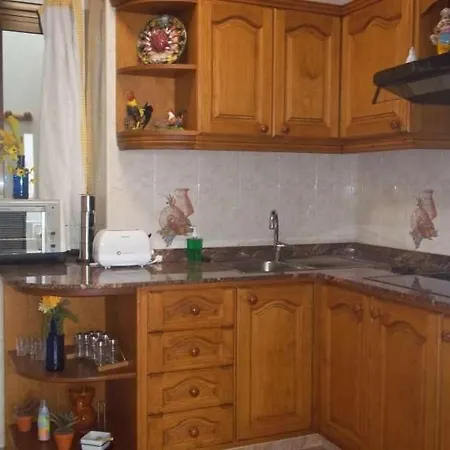 La Caleta Sleeps 6 Wifi
