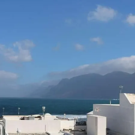 La Caleta Sleeps 6 Wifi *